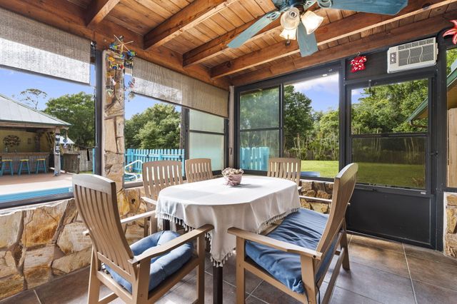 2725 Twin Oaks Trail, Fort Pierce, FL 34945