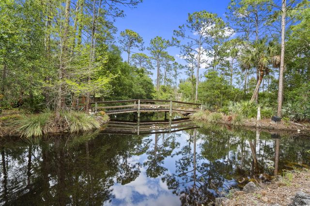 2725 Twin Oaks Trail, Fort Pierce, FL 34945