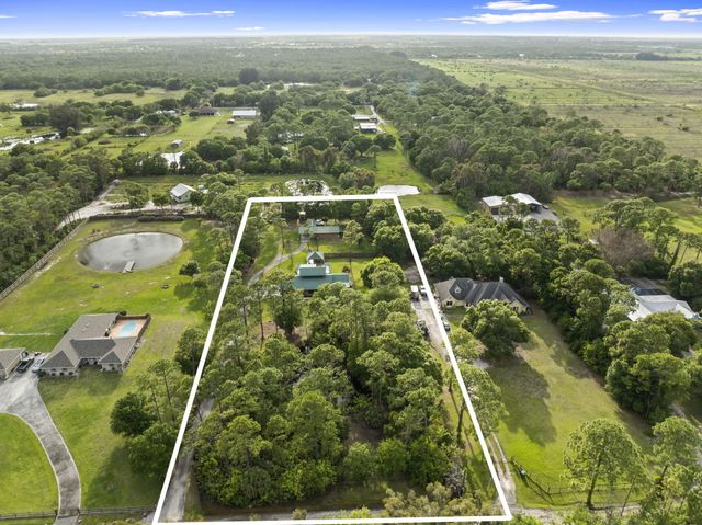 2725 Twin Oaks Trail, Fort Pierce, FL 34945
