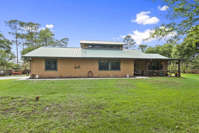 2725 Twin Oaks Trail, Fort Pierce, FL 34945