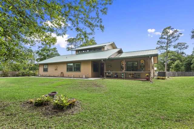 2725 Twin Oaks Trail, Fort Pierce, FL 34945