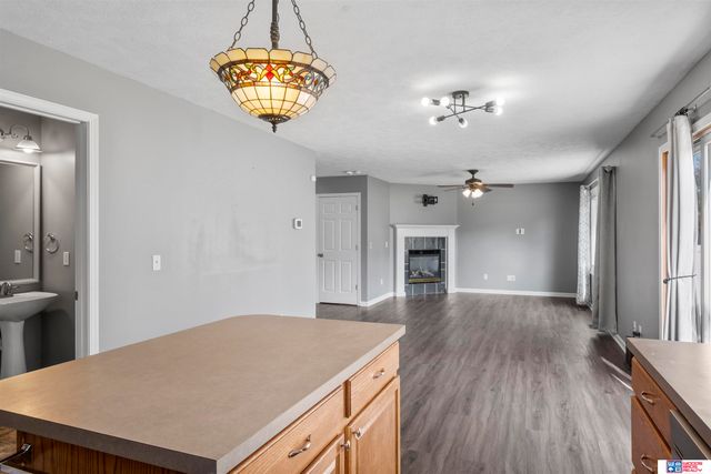 3257 Prairieview Drive, Lincoln, NE 68504