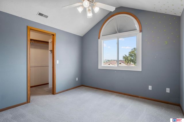 3257 Prairieview Drive, Lincoln, NE 68504