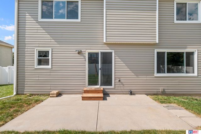 3257 Prairieview Drive, Lincoln, NE 68504