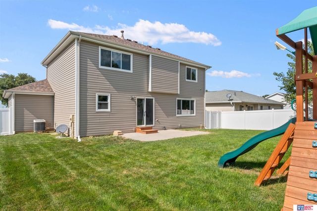3257 Prairieview Drive, Lincoln, NE 68504