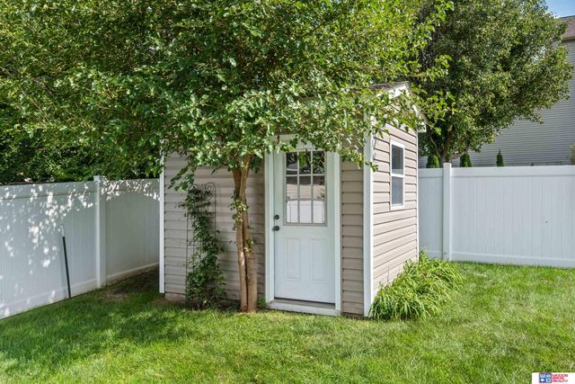 3257 Prairieview Drive, Lincoln, NE 68504