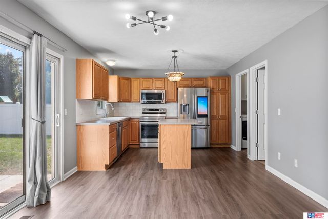 3257 Prairieview Drive, Lincoln, NE 68504