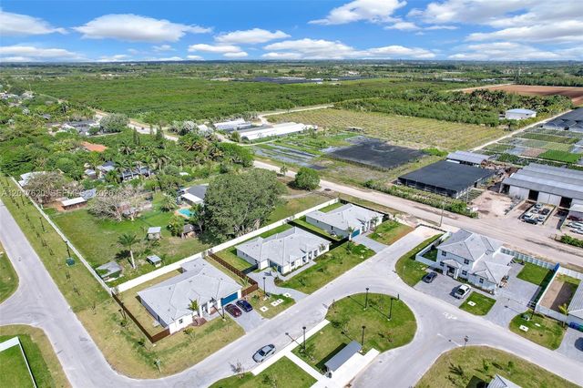 27232 SW 159th Path, Miami, FL 33031