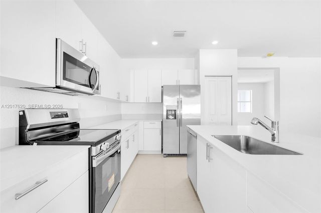 27232 SW 159th Path, Miami, FL 33031