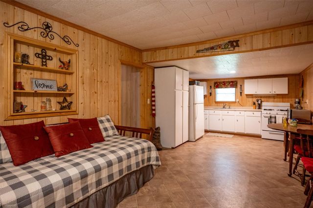 185 Private Road 7285, Colmesneil, TX 75938