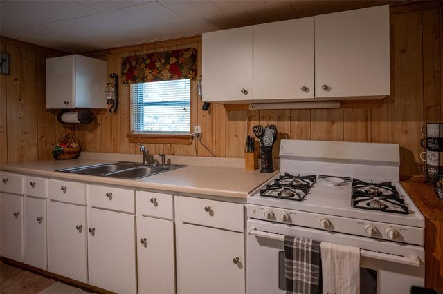 185 Private Road 7285, Colmesneil, TX 75938