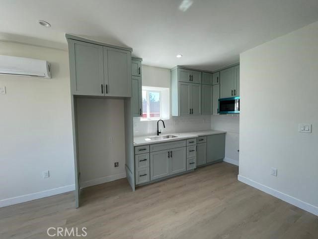4427 Lima, Los Angeles, CA 90011
