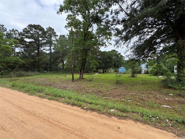 321 Mudd Street, Coldspring, TX 77331