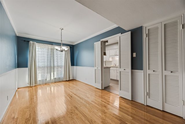 11152 Valleydale Drive A, Dallas, TX 75230