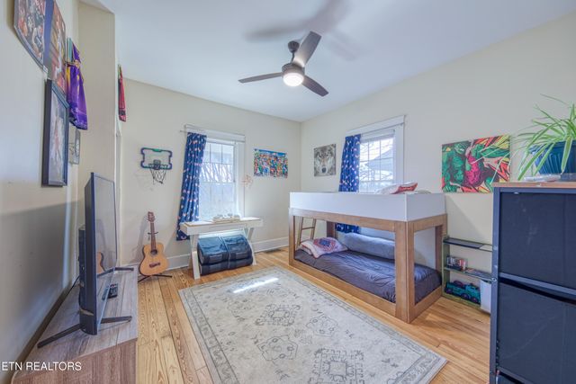 225 Cedar Ave, Knoxville, TN 37917