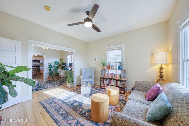 225 Cedar Ave, Knoxville, TN 37917