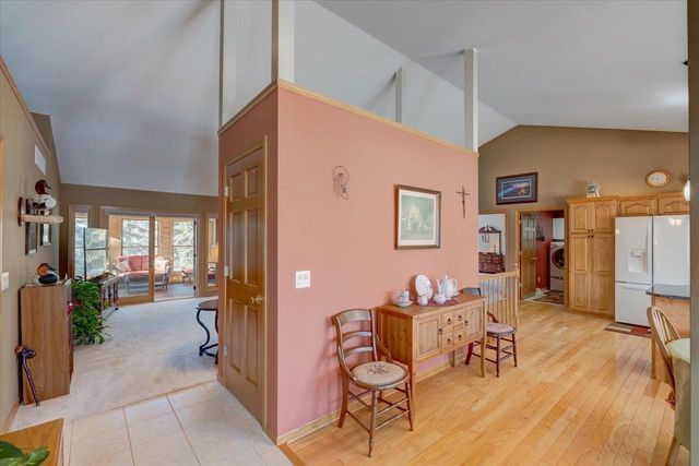 812 Abbington Court, Sun Prairie, WI 53590