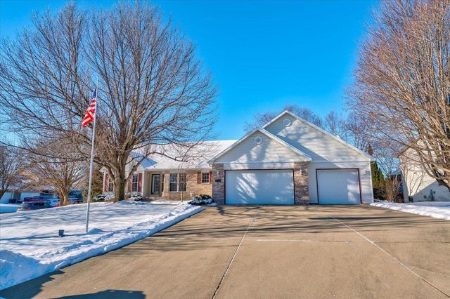 812 Abbington Court, Sun Prairie, WI 53590