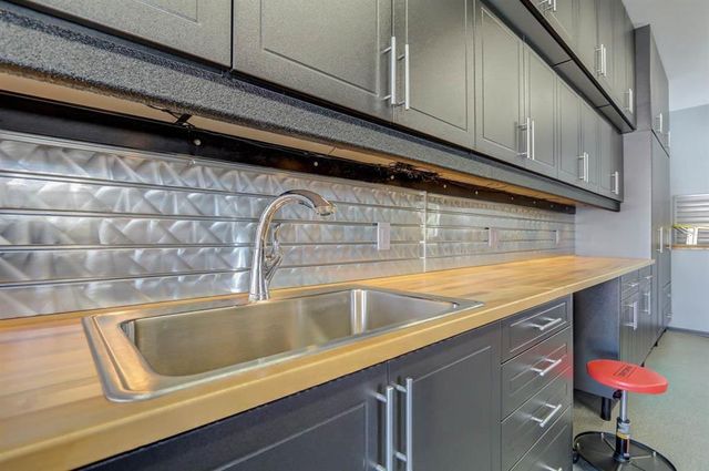 812 Abbington Court, Sun Prairie, WI 53590