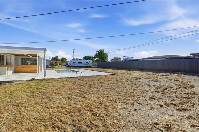 312 Hollywood ST, Lehigh Acres, FL 33936