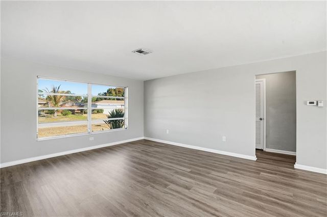312 Hollywood ST, Lehigh Acres, FL 33936