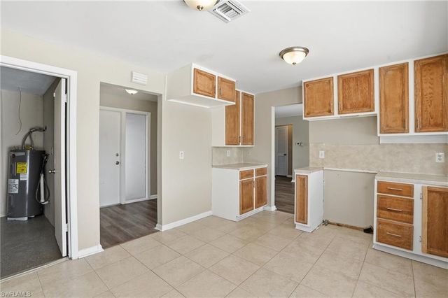 312 Hollywood ST, Lehigh Acres, FL 33936