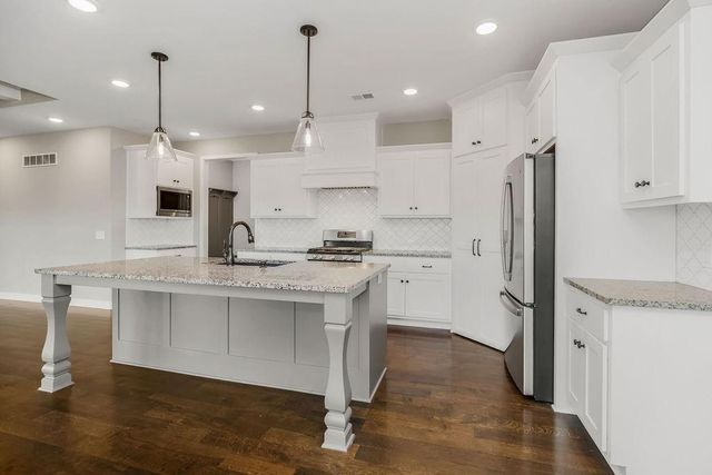 13425 NE 114th Place, Kearney, MO 64060