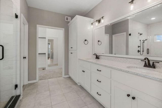 13425 NE 114th Place, Kearney, MO 64060