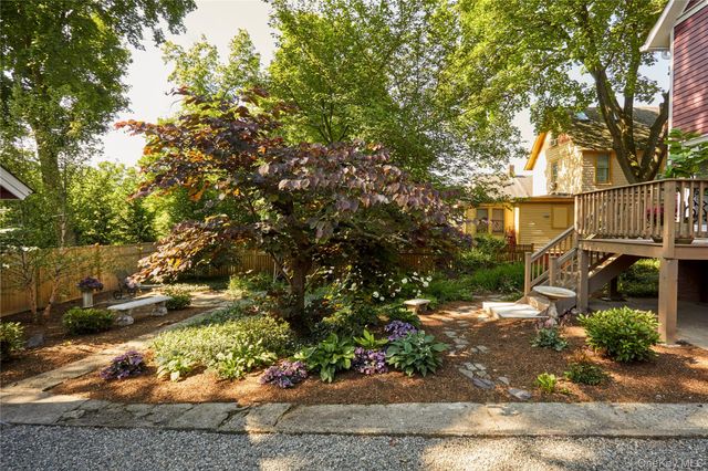 1190 North Avenue, Beacon, NY 12508