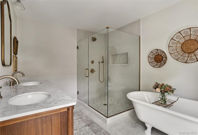 1190 North Avenue, Beacon, NY 12508