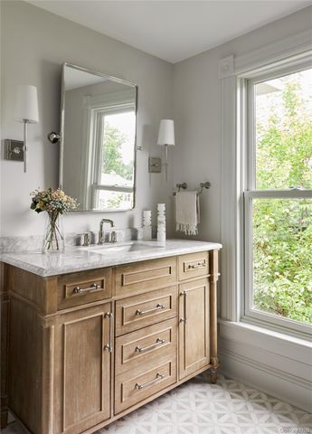 1190 North Avenue, Beacon, NY 12508