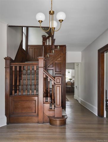 1190 North Avenue, Beacon, NY 12508