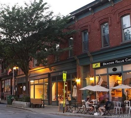 1190 North Avenue, Beacon, NY 12508