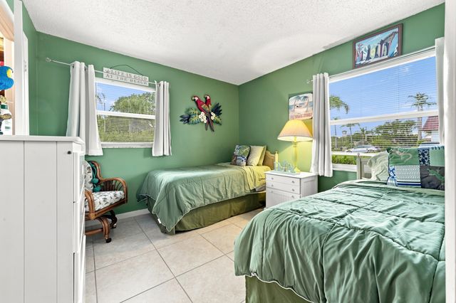 717 S US HIGHWAY 1 206, Jupiter, FL 33477