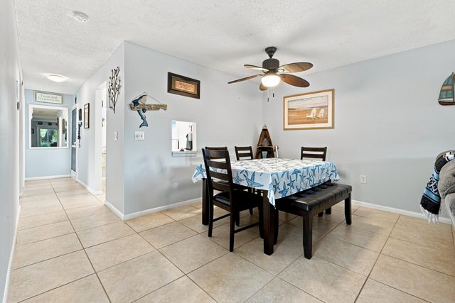 717 S US HIGHWAY 1 206, Jupiter, FL 33477