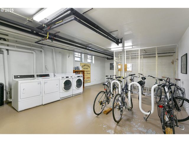 709 Sw 16TH Ave 203, Portland, OR 97205