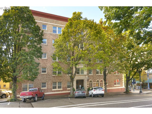 709 Sw 16TH Ave 203, Portland, OR 97205