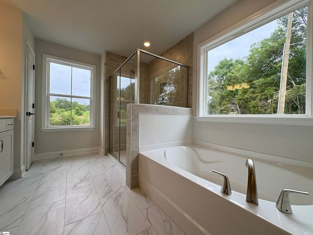 2 Durbin Forest Way, Simpsonville, SC 29681