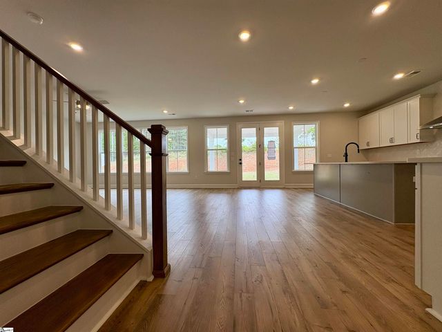 2 Durbin Forest Way, Simpsonville, SC 29681