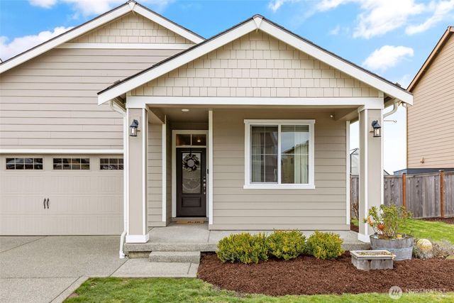 413 Becky Avenue E, Enumclaw, WA 98022