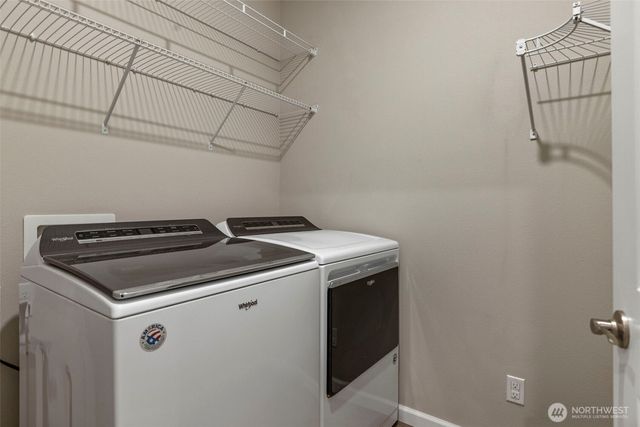 413 Becky Avenue E, Enumclaw, WA 98022