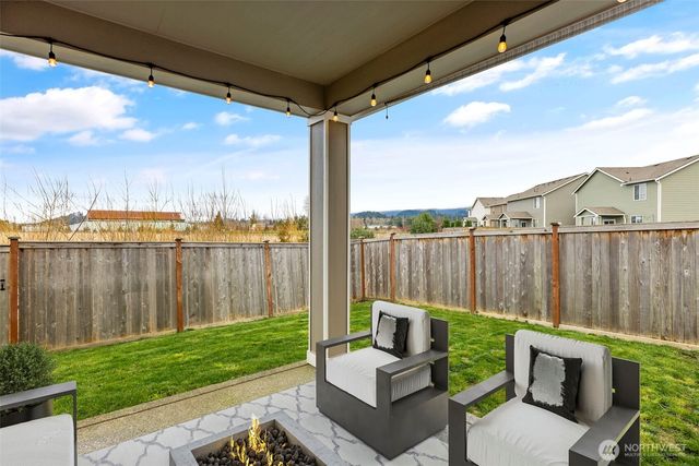 413 Becky Avenue E, Enumclaw, WA 98022