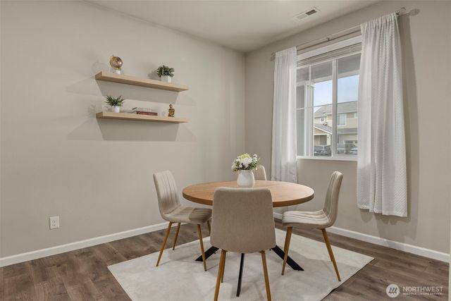 413 Becky Avenue E, Enumclaw, WA 98022