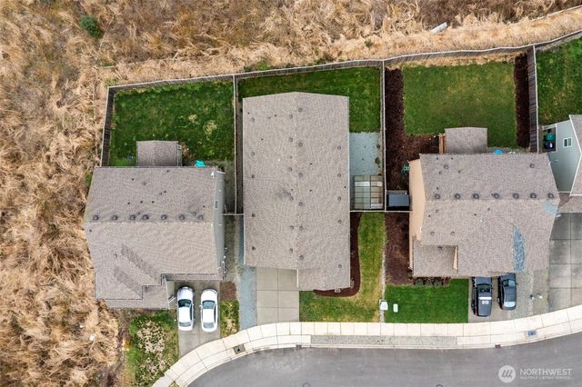 413 Becky Avenue E, Enumclaw, WA 98022