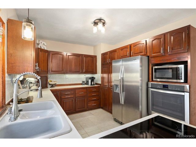 8320 S Warhawk Rd, Conifer, CO 80433