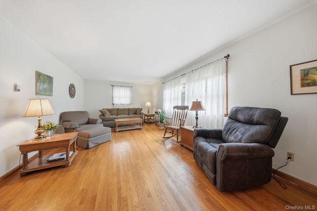205 Airport Road, Yulan, NY 12528