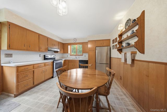 205 Airport Road, Yulan, NY 12528