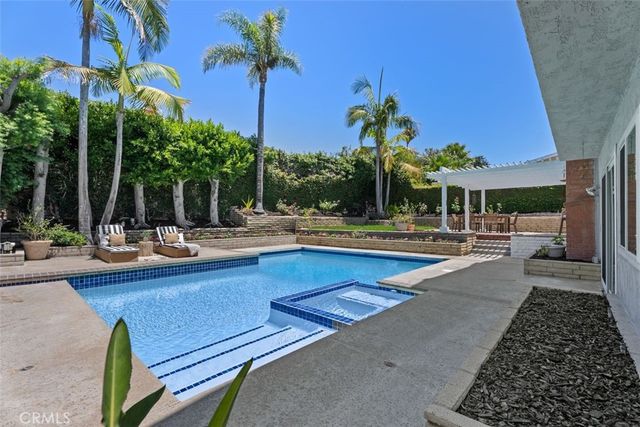 25501 Classic Drive, Mission Viejo, CA 92691