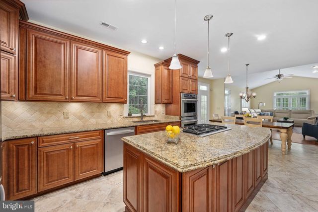 1 TINDER CT, Stafford, VA 22554