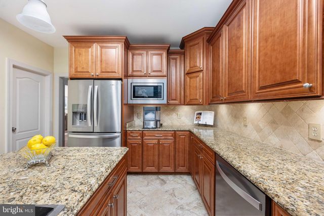 1 TINDER CT, Stafford, VA 22554